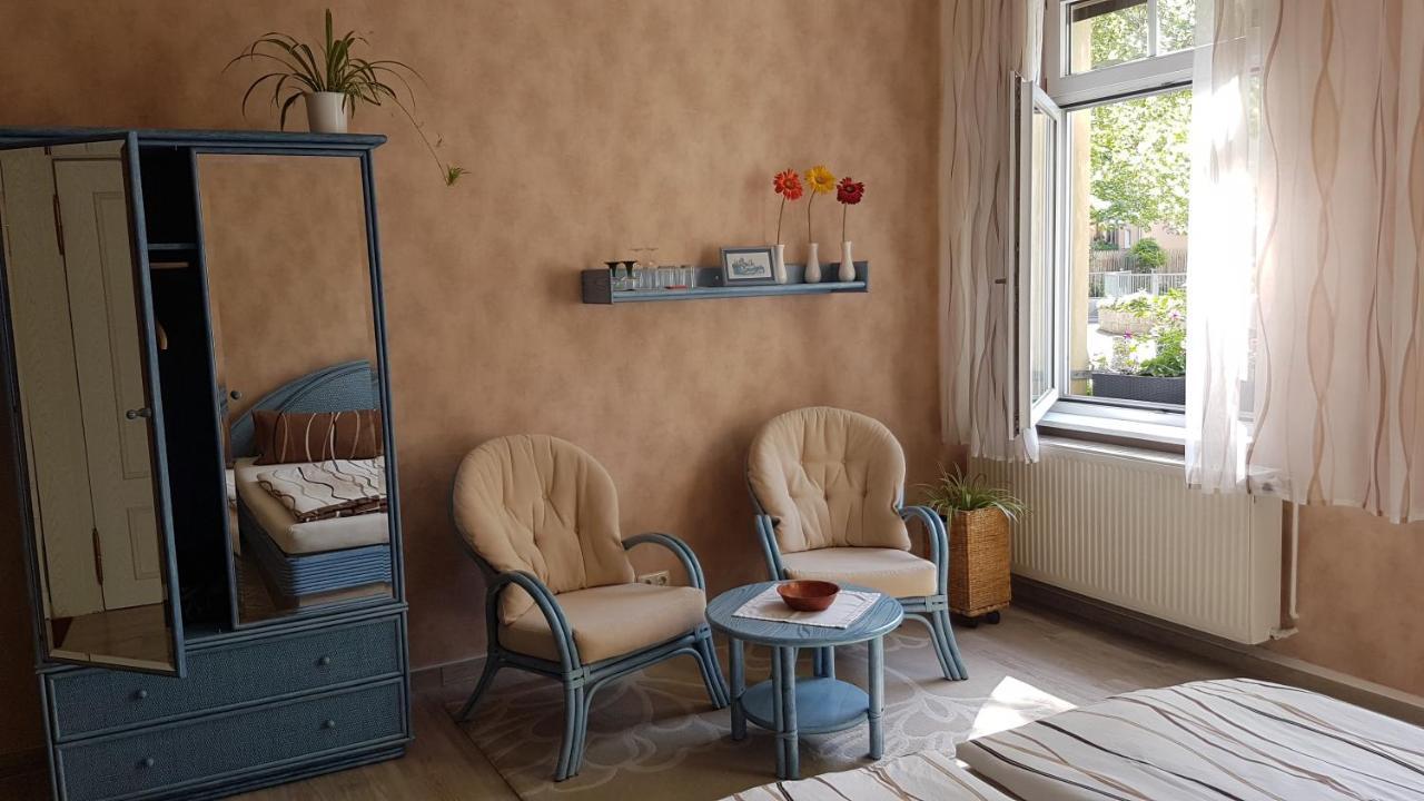Zimmervermietung Dalberg Ерфурт Екстериор снимка